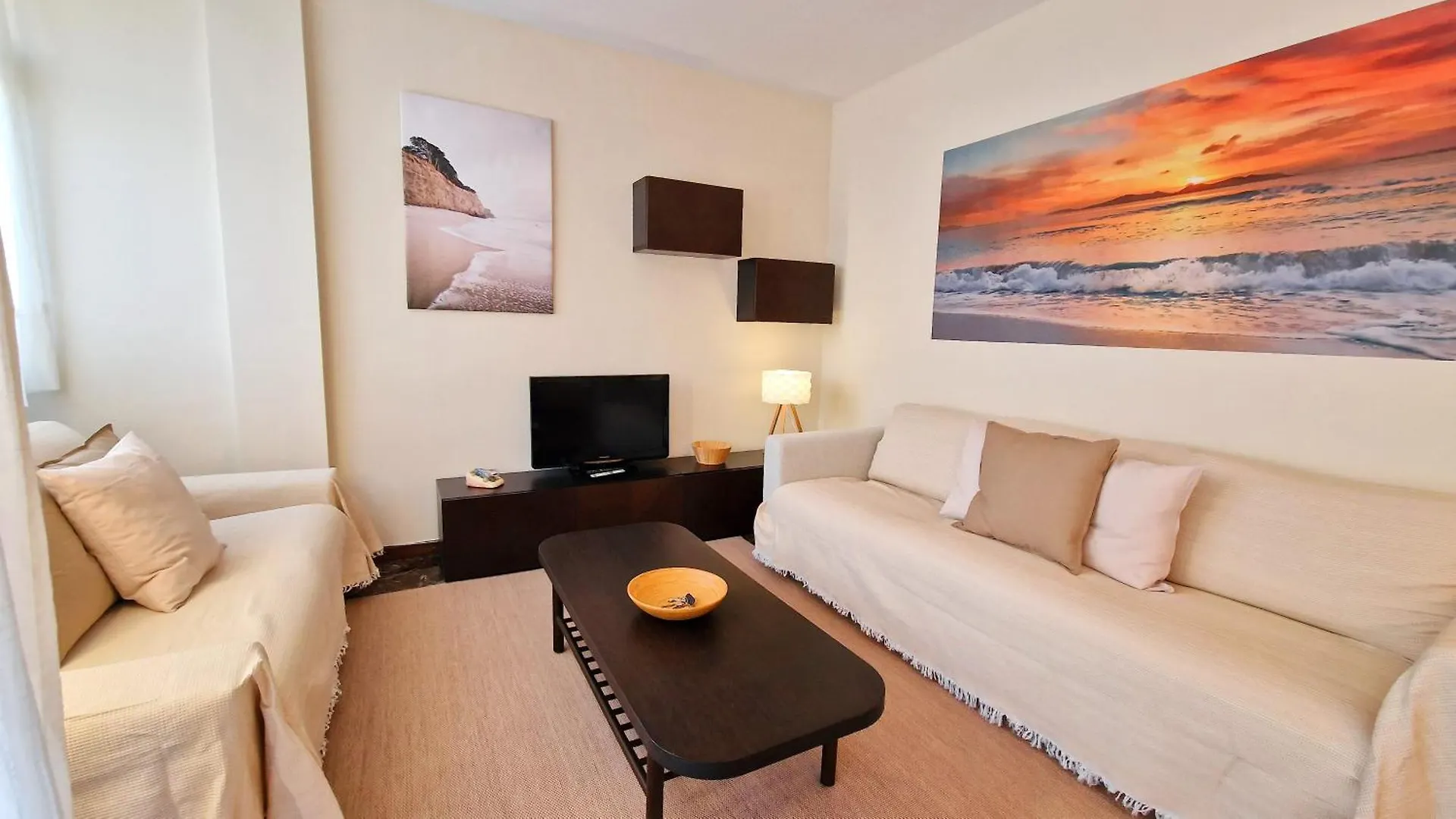 Modern Apartment Close To The Camp Nou Stadium Barcelona